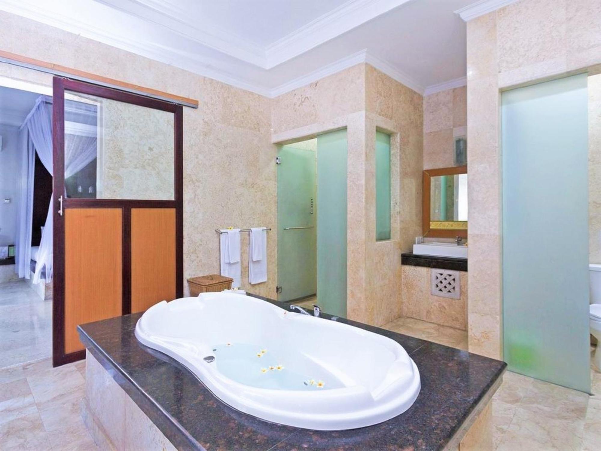 One Bedroom Private Villa Kuta Seminyak Kültér fotó