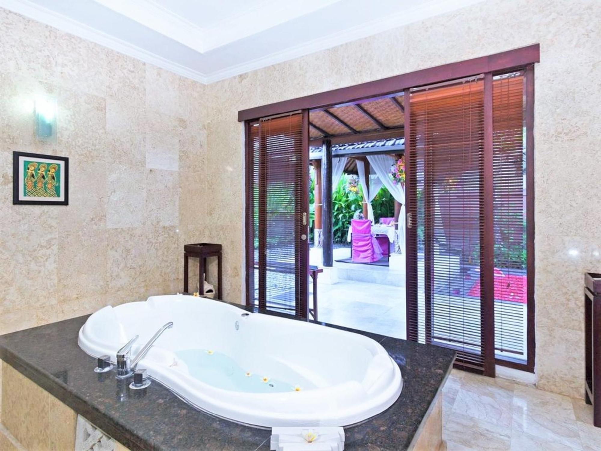 One Bedroom Private Villa Kuta Seminyak Kültér fotó